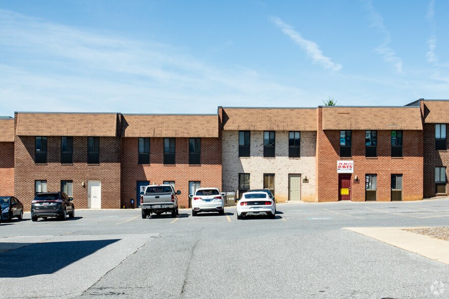 More Photos Of 5714 Industry Ln, Frederick Warehouse For Lease