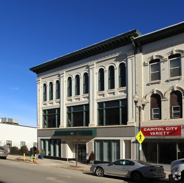 More Photos Of 211 Water St, Augusta Office For Sale