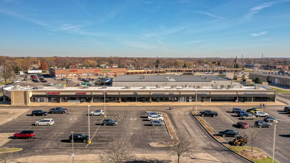 Primary Photo Of 1292 S Rickert Dr, Naperville Unknown For Lease