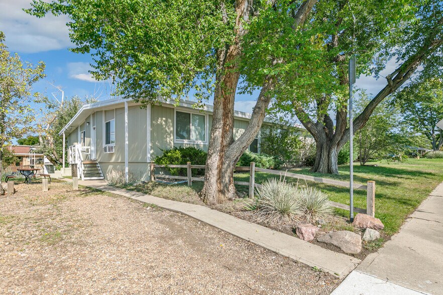 More Photos Of 101 Laurel St, Broomfield Apartments For Sale