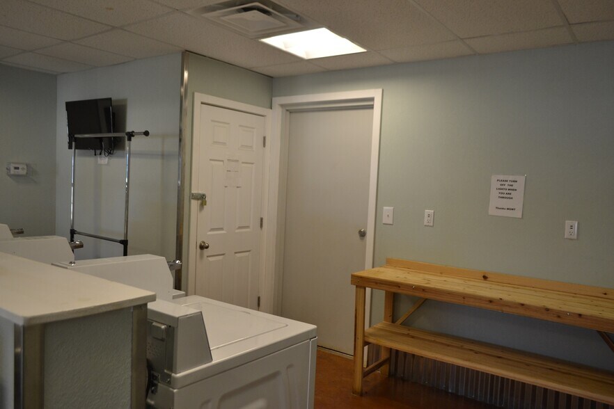 More Photos Of 16677 US Highway 77, Springer Multifamily For Sale