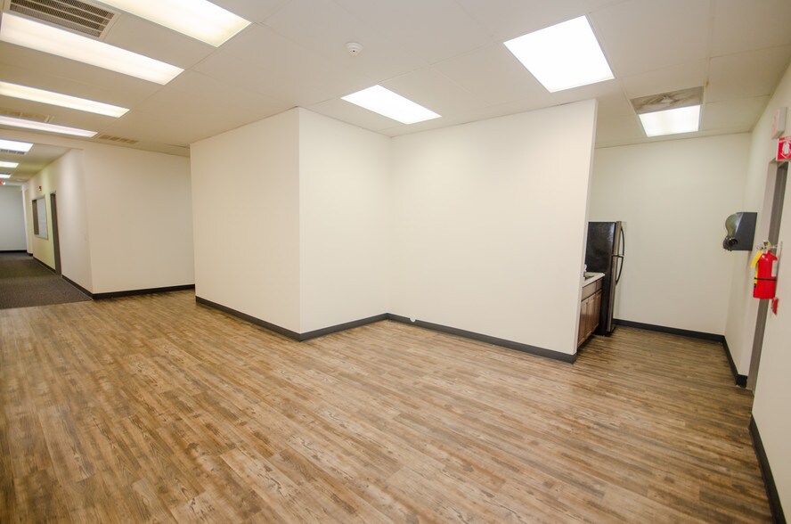 More Photos Of 4260 Piedmont Pky, Greensboro Light Distribution For Lease