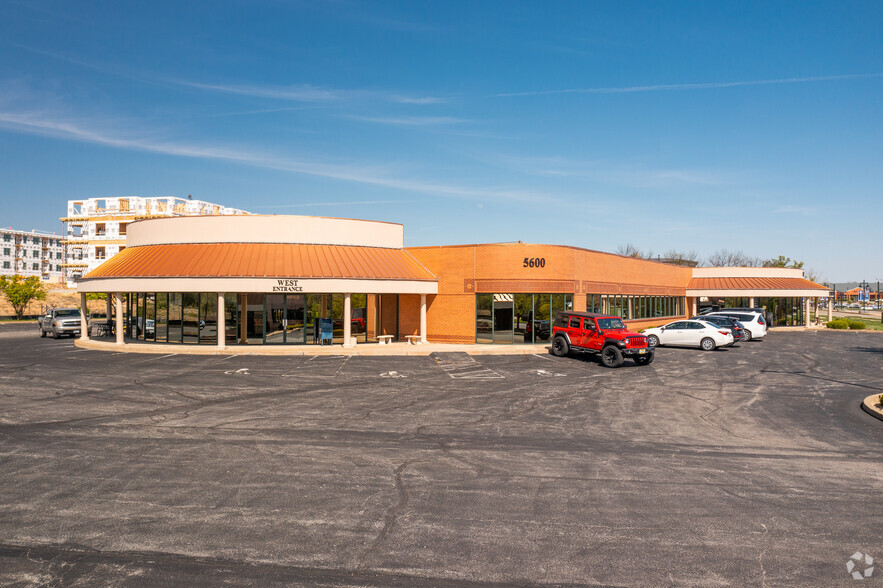 Primary Photo Of 5600 Mexico Rd, Saint Peters Office For Lease