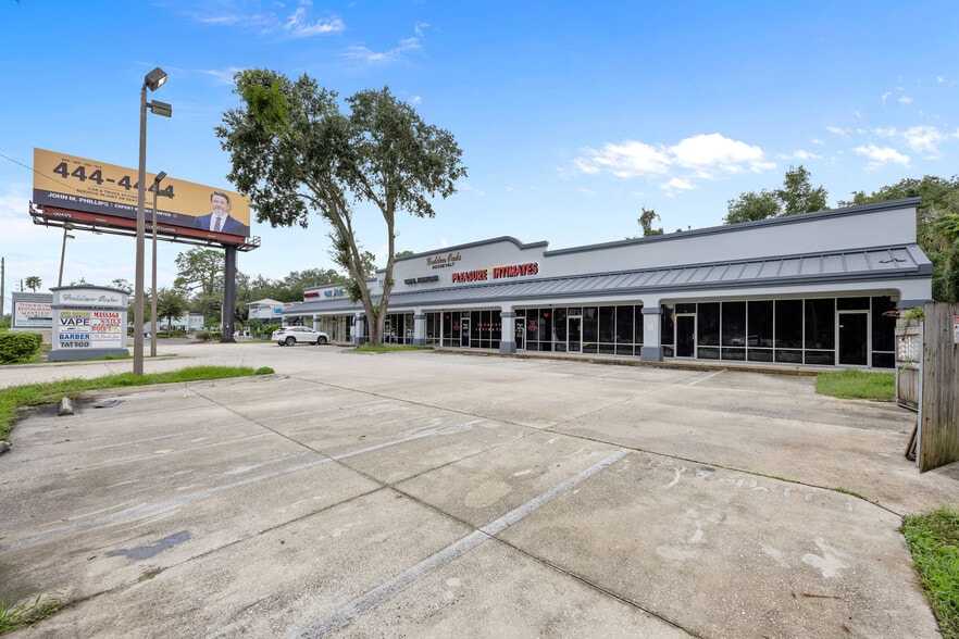 More Photos Of 5917 Roosevelt Blvd, Jacksonville General Retail For Sale