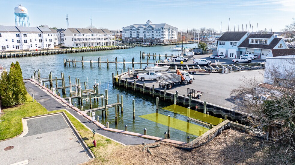 More Photos Of 300 Muir St, Cambridge Land For Sale