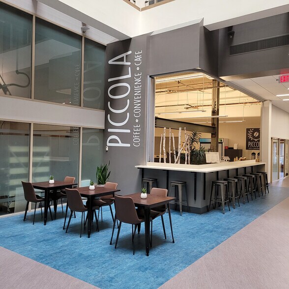 More Photos Of 2550 University Ave W, Saint Paul Office For Lease