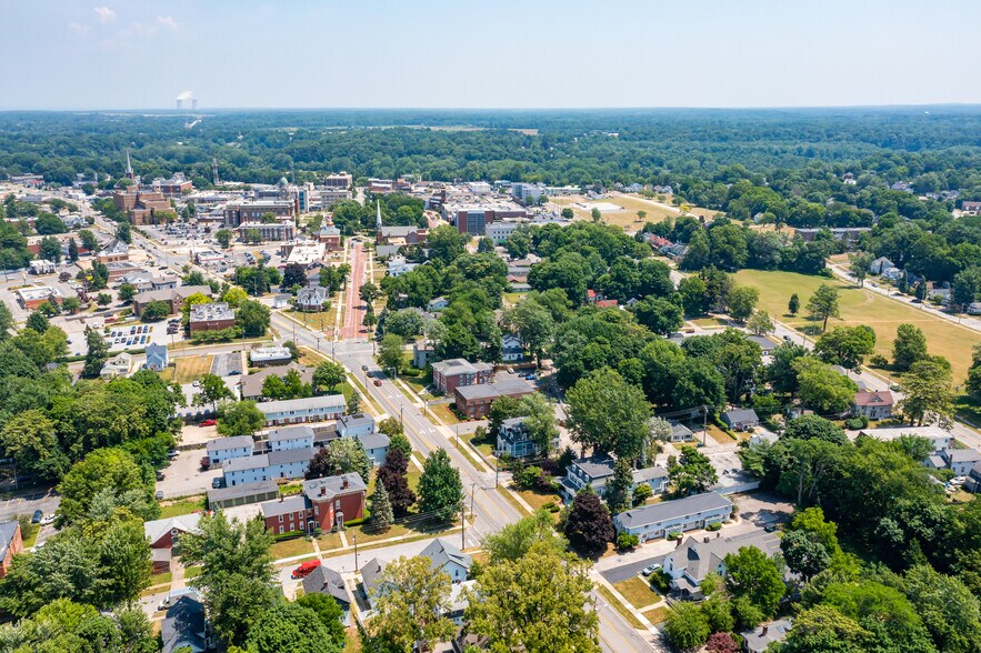 More Photos Of 205 Mentor Ave, Painesville Apartments For Sale