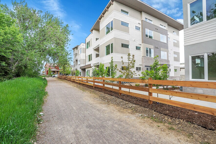 More Photos Of 1308 Snowberry Ln, Louisville Apartments For Sale
