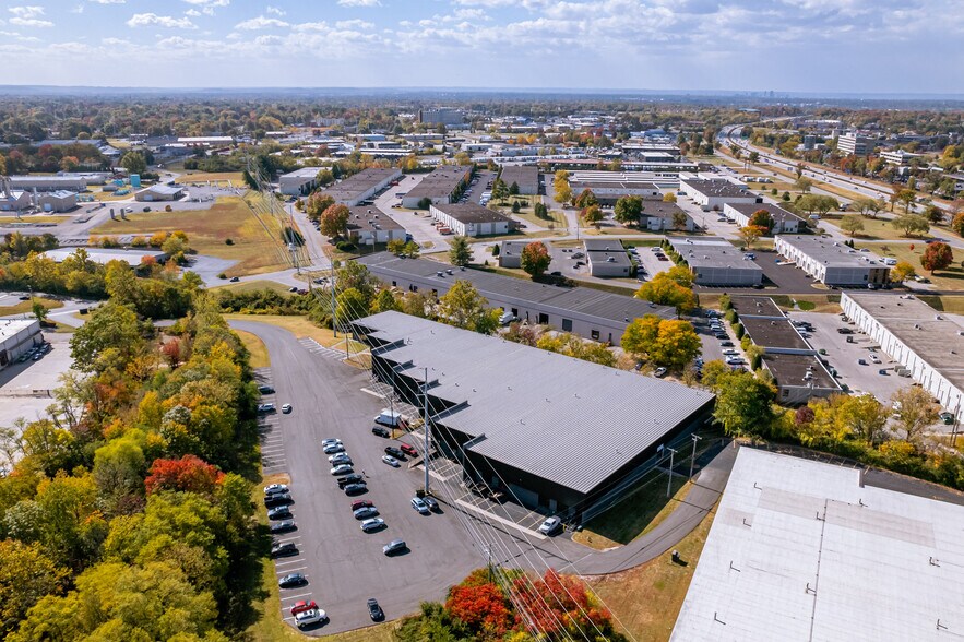 More Photos Of 2001 Production Dr, Louisville Warehouse For Lease
