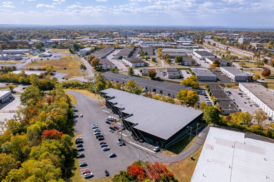 More Photos Of 2001 Production Dr, Louisville Warehouse For Lease