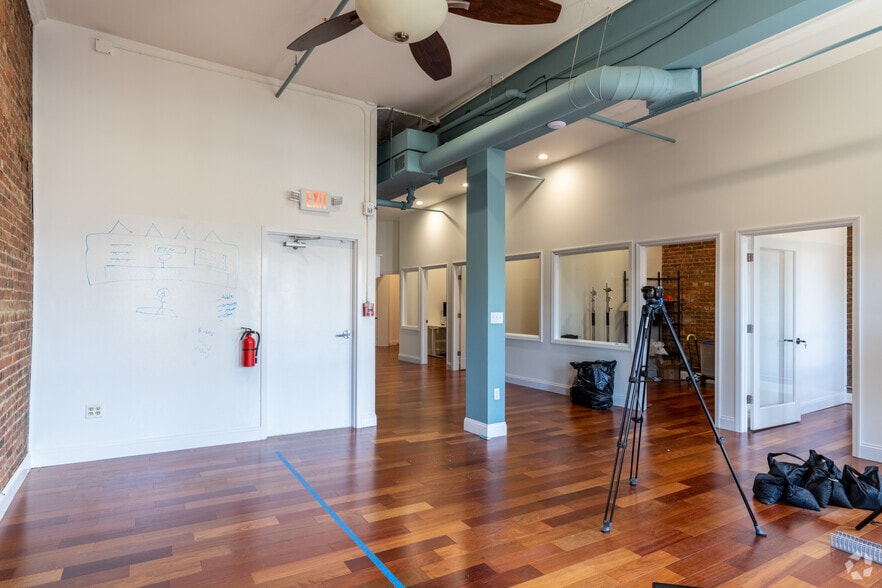 More Photos Of 14-16 Broad St, Red Bank Loft Creative Space For Lease