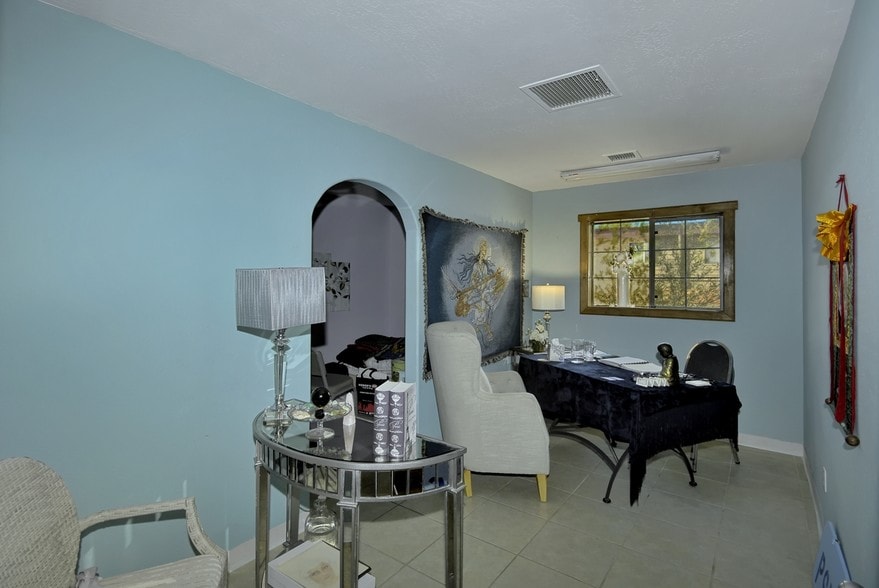 More Photos Of 45 Castle Rock Rd, Sedona Office For Sale