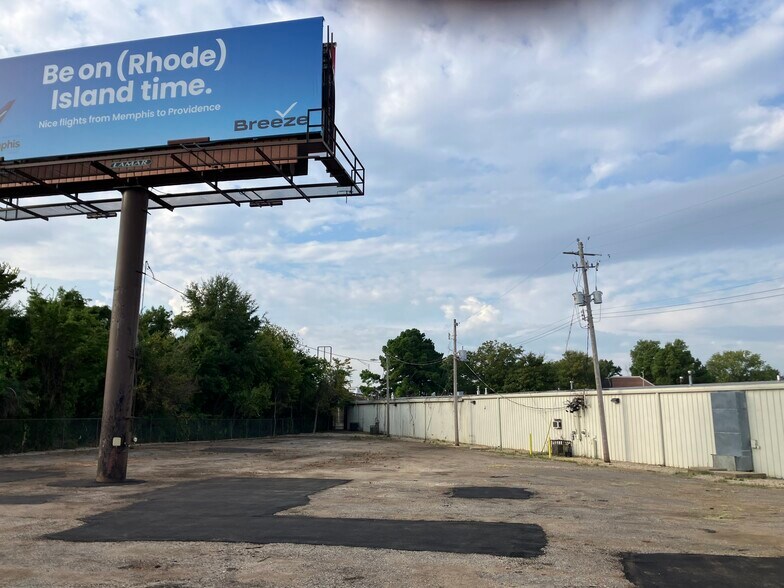More Photos Of 2310 Airport Interchange Avenue, Memphis Land For Lease