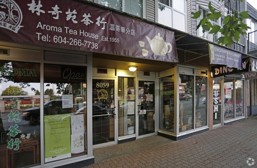 More Photos Of 8059 Granville St, Vancouver Apartments For Sale