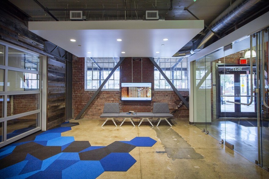 More Photos Of 1601-1651 Alhambra Blvd, Sacramento Office For Lease
