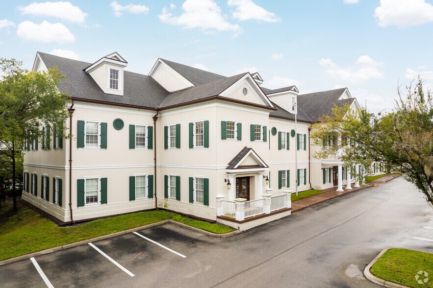 Primary Photo Of 235 N Westmonte Dr, Altamonte Springs Coworking Space