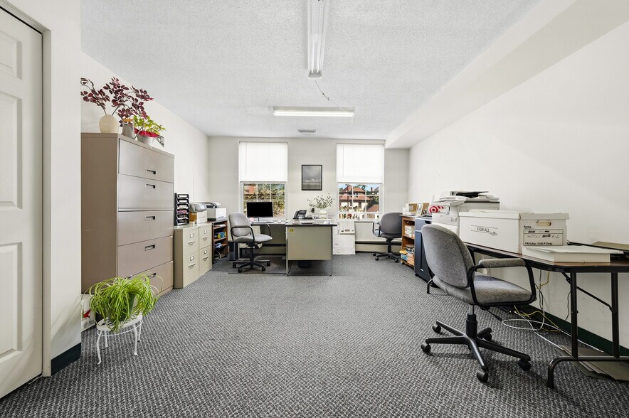 More Photos Of 628 California Ave, Pittsburgh Storefront Retail Residential For Sale