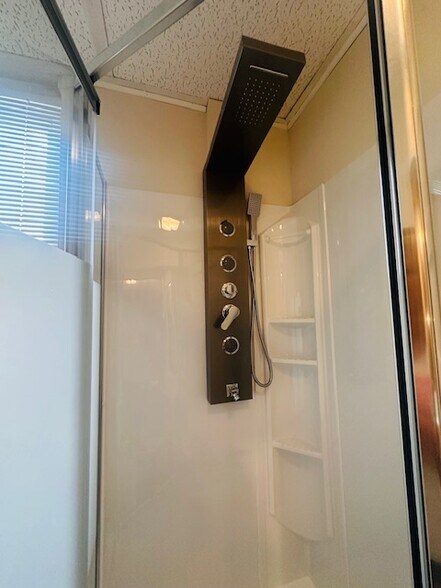 More Photos Of 62 Public Sq, Salem Storefront Retail Office For Sale