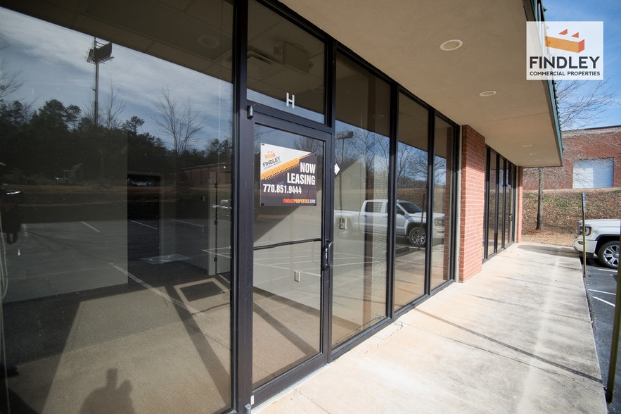 More Photos Of 5306 Palmero Ct, Buford Light Distribution For Lease