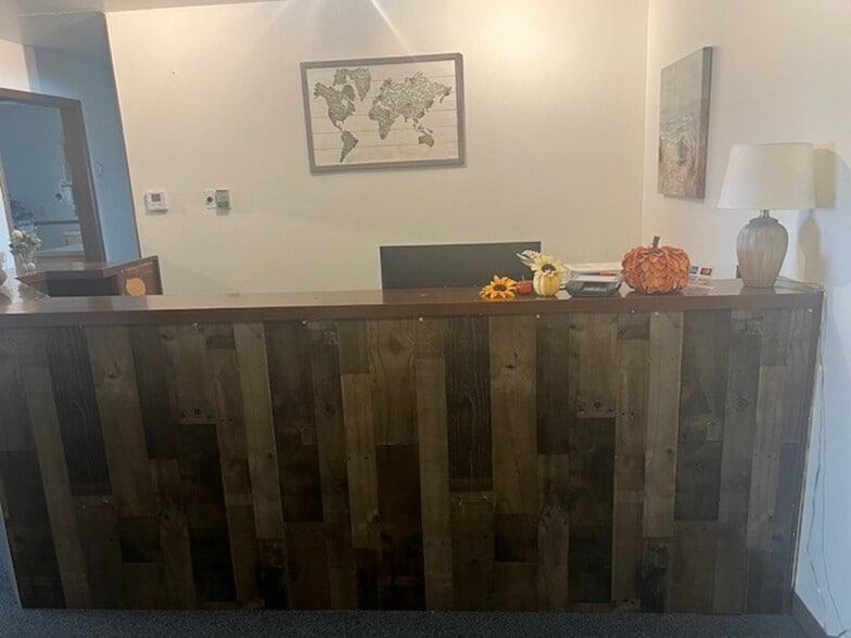 More Photos Of 5025-5039 S Federal Blvd, Englewood Medical For Lease