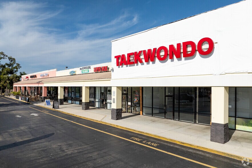 More Photos Of 18011 S Tamiami Trl, Fort Myers Unknown For Lease