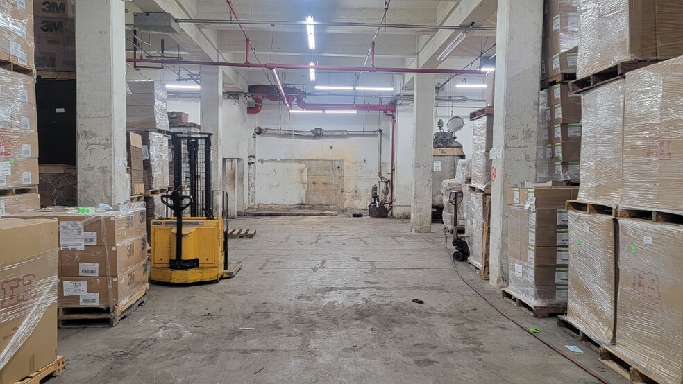 More Photos Of 300 Liberty Ave, Brooklyn Warehouse For Lease
