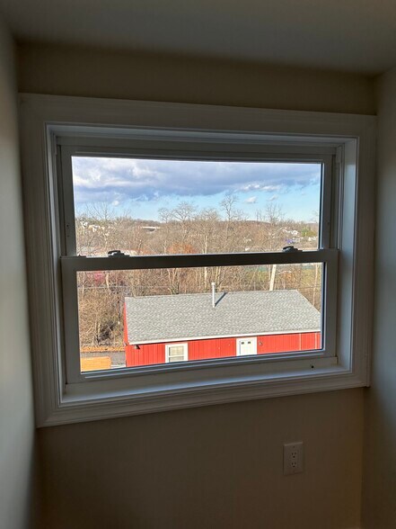 More Photos Of 800 Dekalb St, Bridgeport Storefront Retail Residential For Sale