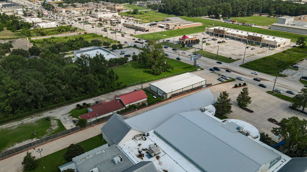 More Photos Of 409 Rayford Rd, Spring Freestanding For Sale