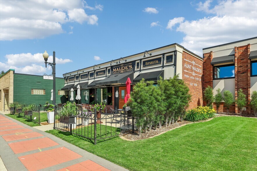 More Photos Of 535 Main St, Ames Office For Lease