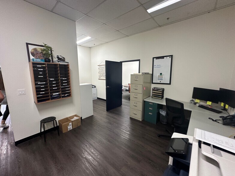 More Photos Of 2780 La Mirada Dr, Vista Warehouse For Lease