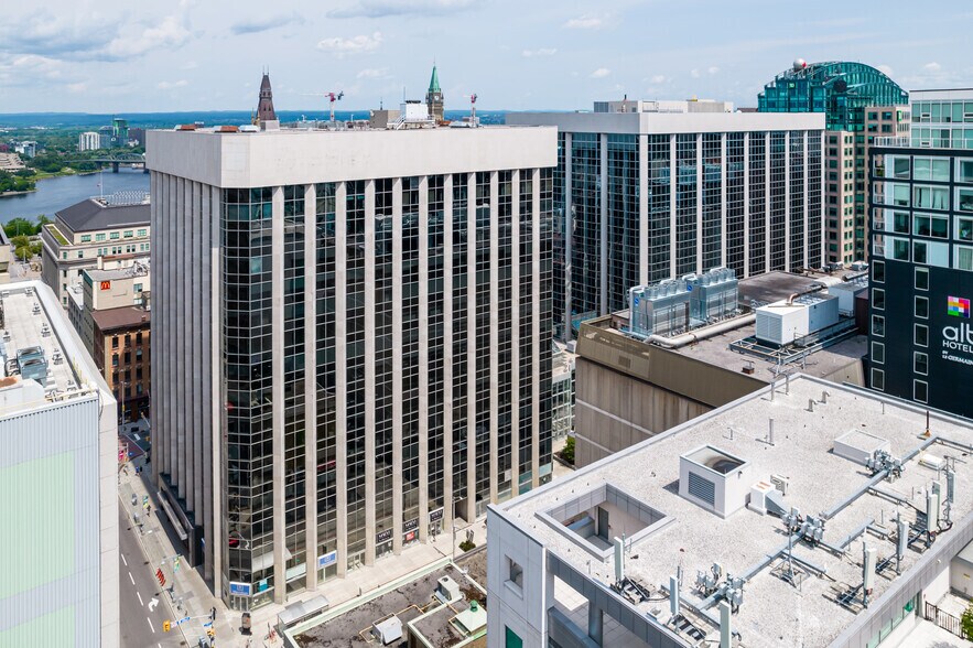 More Photos Of 50 O'Connor St, Ottawa Office For Lease