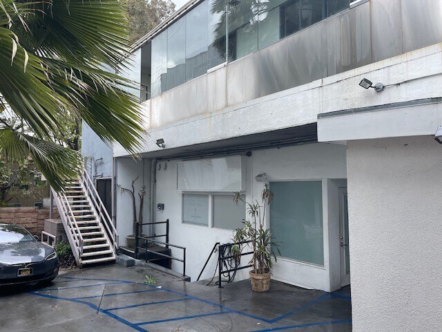 Primary Photo Of 980 N La Cienega Blvd, Los Angeles Storefront Retail Office For Sale