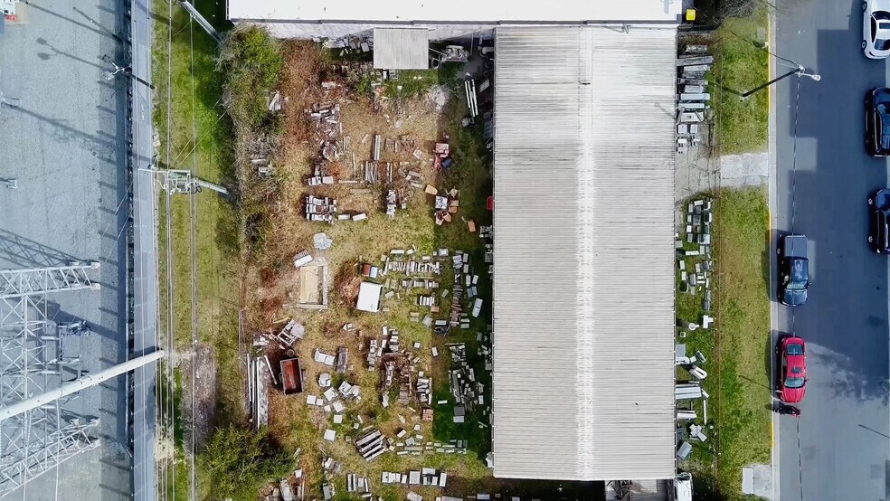 More Photos Of 918 E Broad St, Savannah Warehouse For Sale