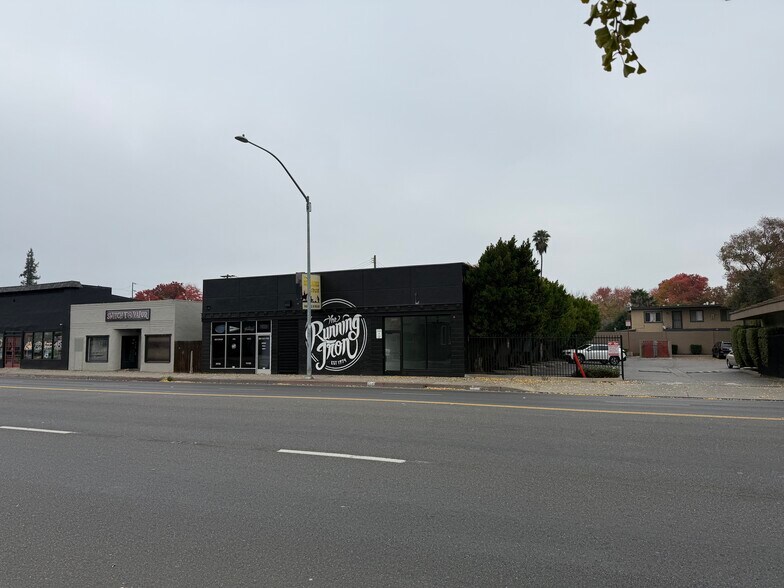 More Photos Of 514-520 McHenry Ave, Modesto Storefront For Lease