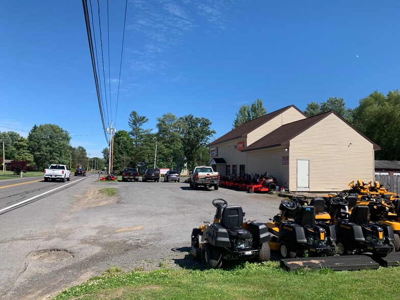 More Photos Of 5280 Caughdenoy Rd, Clay General Retail For Sale