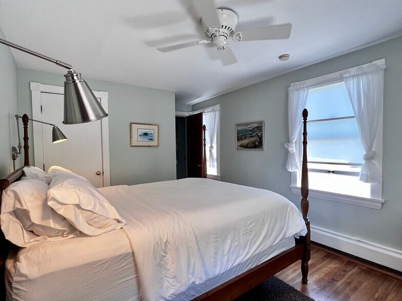 More Photos Of 3063 Bristol Rd, New Harbor Hospitality For Sale