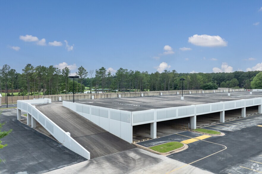 More Photos Of 10777 Clay Rd, Houston Office For Lease