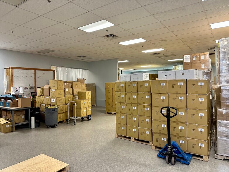 More Photos Of 3301 Matrix Dr, Richardson Research And Development For Sale