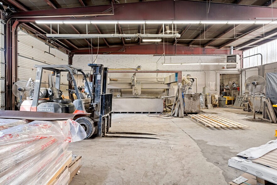 More Photos Of 205 Commercial St, Whitman Manufacturing For Sale
