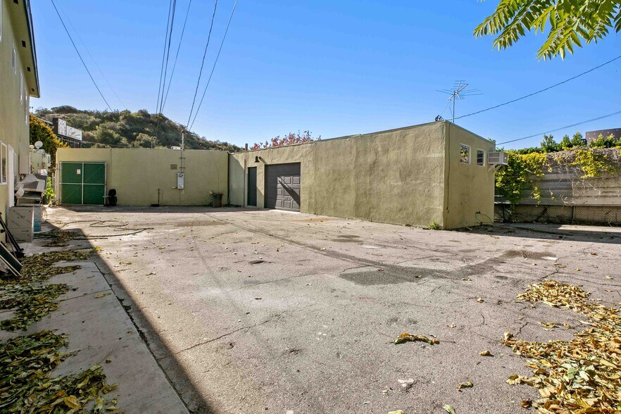 More Photos Of , Tujunga Unknown For Sale