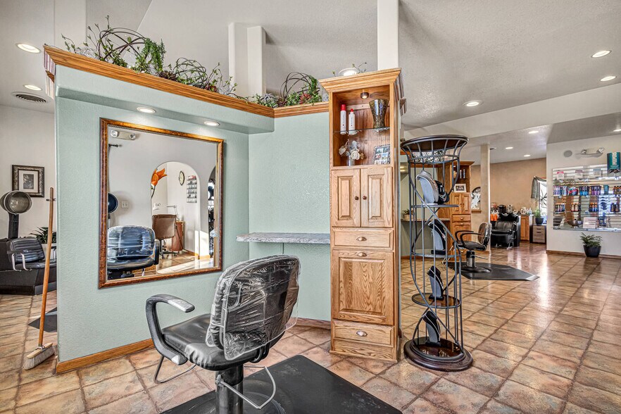 More Photos Of 1101 Service Rd, Kiel Freestanding For Sale