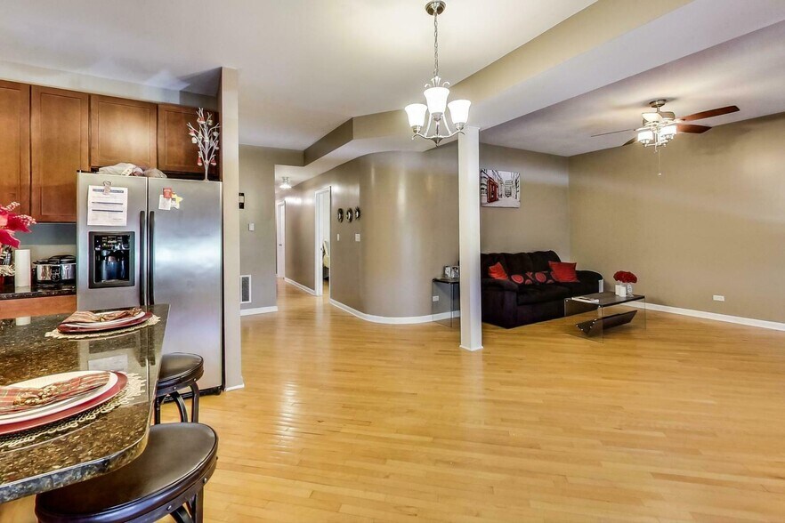 More Photos Of 6700 S Clyde Ave, Chicago Apartments For Sale