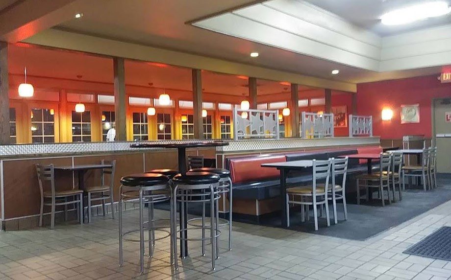 More Photos Of 6202 Laurel Canyon Blvd, North Hollywood Fast Food For Lease
