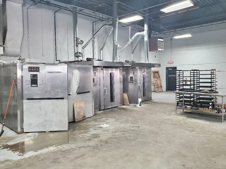 More Photos Of 1503-1505 Alum Creek Dr, Columbus Warehouse For Sale