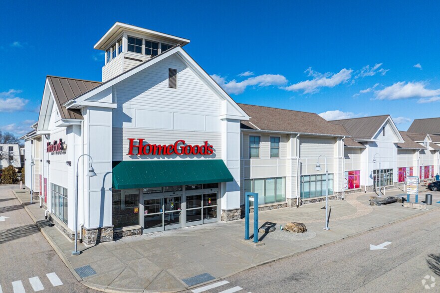 More Photos Of Post Rd, North Kingstown Unknown For Lease