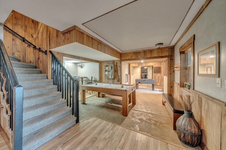 More Photos Of 2003 Bend of the Riv, Hiawassee Lodge Meeting Hall For Sale