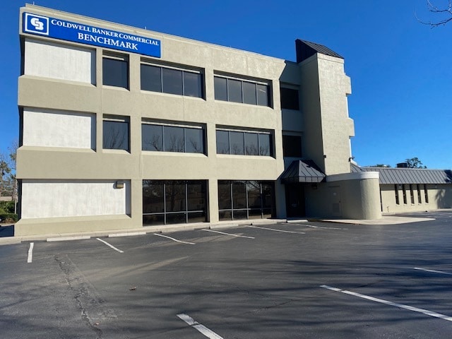 More Photos Of 570 Memorial Cir, Ormond Beach Medical For Sale