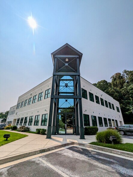 More Photos Of 20 New Plant Ct, Owings Mills Office For Lease