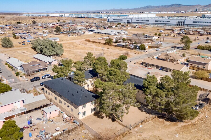 More Photos Of 11941 Lee Ave, Adelanto Apartments For Sale