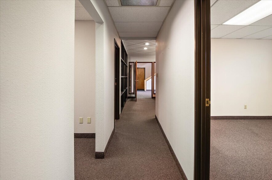 More Photos Of 2850 W Serendipity Cir, Colorado Springs Medical For Lease